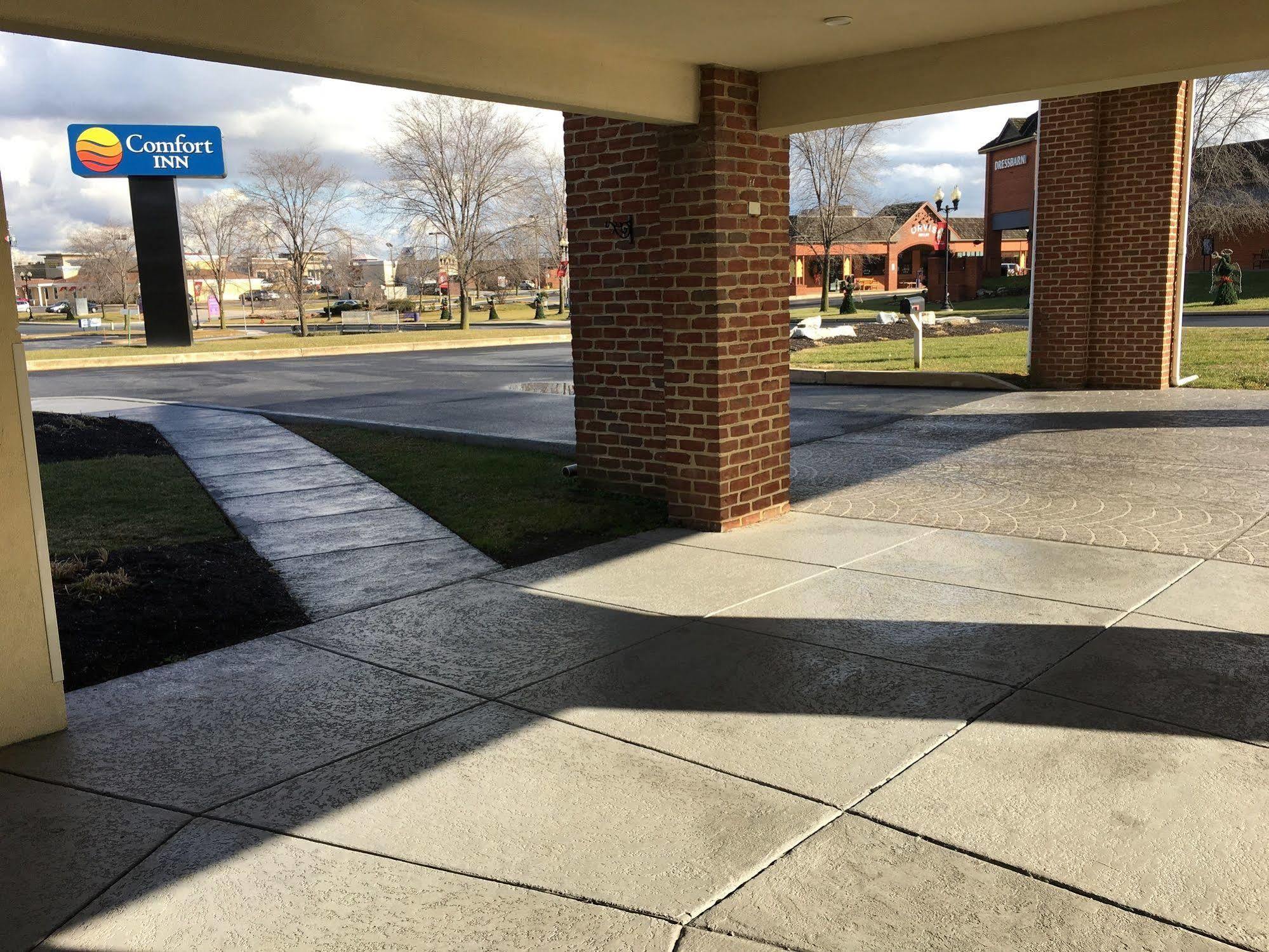 Comfort Inn Lancaster At Rockvale Smoketown  Esterno foto